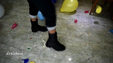 crush balloons