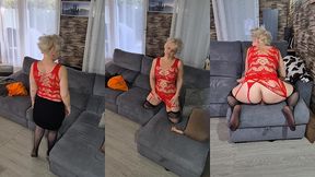 bas porte jarretelle string en solo avec mon gode et mon vibro je joue avec ma ...