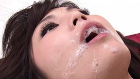 JAPANESE SLUT ENJOYS CLIT STIMULATION BEFORE GETTING A HARD