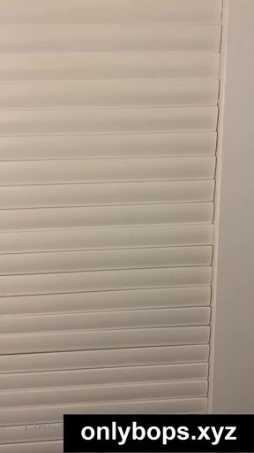 Teen celebrity exposes her amateur onlyfan content