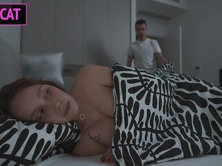 Step son Surprises Step mommy in Share Daybed, Bangs Sideways whilst This babe Holds Groans Untill Facial