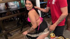 baile em rio de janeiro acaba em menage e dp com casal de novinhos