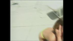 The Pussy Satisfied in the Pool