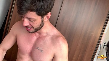 LAMBEU MEUS PÉS, ME MAMOU E ME COMEU MESMO EU GANHANDO APOSTA