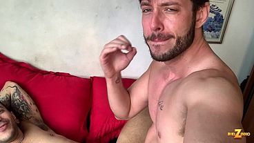 LAMBEU MEUS PÉS, ME MAMOU E ME COMEU MESMO EU GANHANDO APOSTA