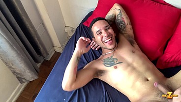 LAMBEU MEUS PÉS, ME MAMOU E ME COMEU MESMO EU GANHANDO APOSTA