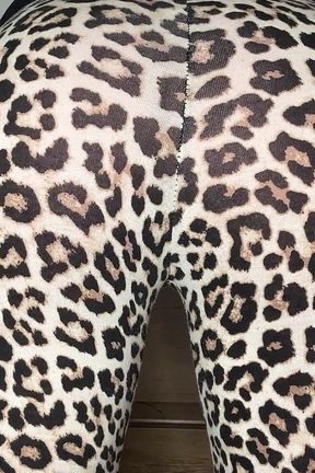 Leggings Fart Stinky Bombs!