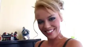 Saucy MMF Threesome Captures Candid Babe's Hot Ass Blowjob & Pussy Drill