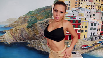 Super hot amateur latina beauty dancer model virgin masturbates
