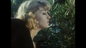 Two Vintage Threesome Sex Scenes with Moana Pozzi and Cicciolina Fucked and Cummed in Mouth by Big Cocks