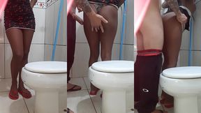 esposa na cama pelada eu fideno a empregadora no banheiro