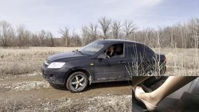 Victoria in 15 den tights highheels shoes and boots got stuck in the mud_pip_01