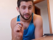 Amateur hunk's free exclusive cum video (uncut cock)