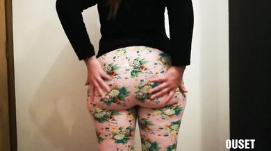 Girl with big ass perfect to be fucked