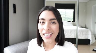 Eso que sientes no viene de mí intense latina solo female desire