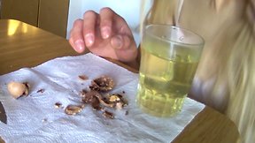 Big Cock Crossdresser`s Cum-Filled Breakfast: Cumshots Galore!