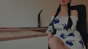 Entertained my bored stepsister in her room with a blowjob and came hard in her mouth