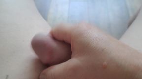 Amateur wanting to cum