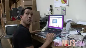 Busty MILF gives hardcore raw sex with a facial