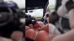 After an energetic run, a curvy babe got a good fuck in a stranger's car