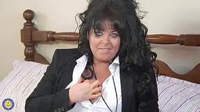 British Big Breasted Housewife Playing With Herself