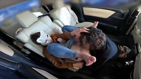 旦那と買い物中に車に連れ出して中出しカーセックスした