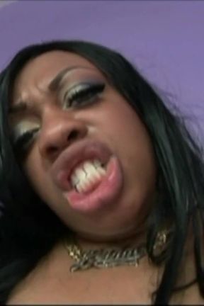 This Black Bitch Knows How to Use Her Big Ass to Get a Good Fuck