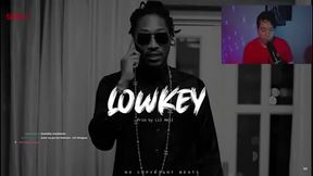 joven cachondo gimiendo