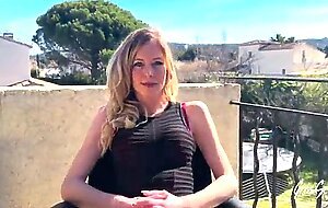 Aurbeaureal a une folle envie de bite