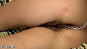 How Does Evil Eva Make a Chain Sexy?