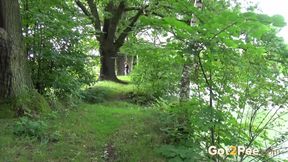 Tree pee by Got 2 Pee where girls come to piss
