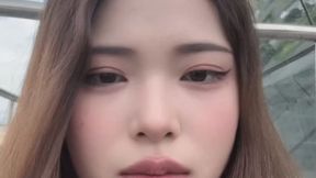 Couldn’t hold back during my trip and filmed a smoking video~ Got stared at by so many tourists who thought I was a famous influencer… super embarrassed now