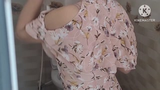 ejaculate into the pussy of the beautiful neighbor's wife