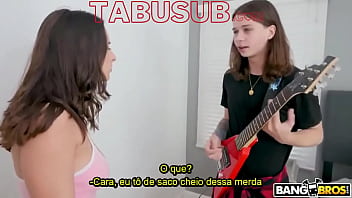 Ela s&oacute_ queria meditar, mas achou algo melhor para relaxar