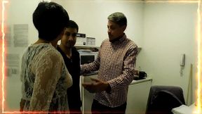esposa ninfomana poliamor, el marido le trae amante , matrimonio de a tres,doble penetracion, completo