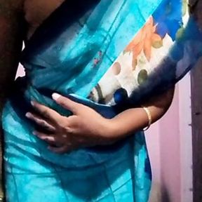 Indian wife saree lover