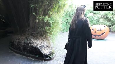 Big Cock Destroys UK Hermione Potter Gushing Squirt Huge Cumshot Vlog