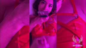 Red Latex Ignore Cum Cleanup with Latina Mianins