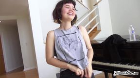 Yhivi gets sprayed in her mouth from James Deen