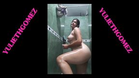 I Masturbate in My Brother-in-law's Bathroom and Record Myself. Do You Want to See It? ( Casero Real)