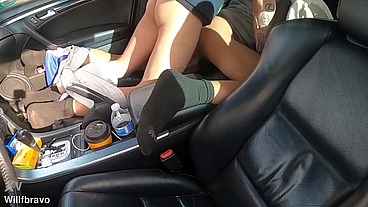 Playboyzinho tatuado que se dizia hétero me comeu gostoso no carro dele.