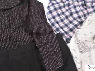 Stepmom Knows How to Costume for Success - S8:e7
