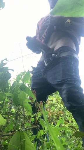 Quick Cum After a Long Walk in the Woods