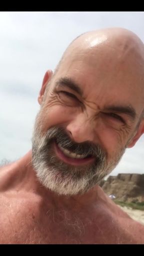 A walking masturbation at the beach, Part 2