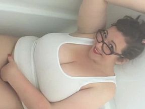 Busty Amateur BBW Milf Wears Nude Pantyhose in Bathtub