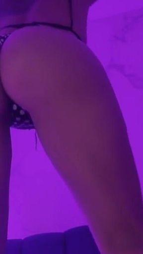 POV Follow My Squats
