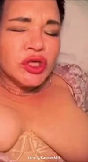 Hardcore Anal Close-Up Fucking, Cumming In Stepmom's Big Ass