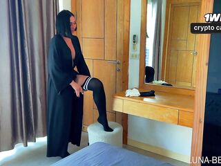 Cheating Wife Screwed by Yoga Instructor – This chab Stretches Her Holes and Cums All Over Her! Full movie