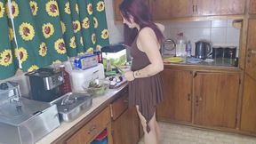 Quickie Kitchen Fuck