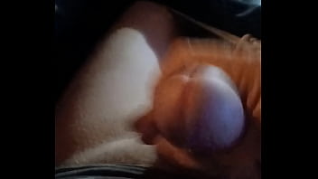 Busting a quick nut up close